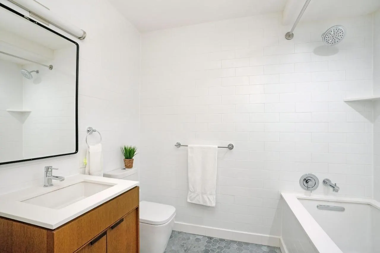 Midtown East 2 Bedroom Нью-Йорк Апартаменты