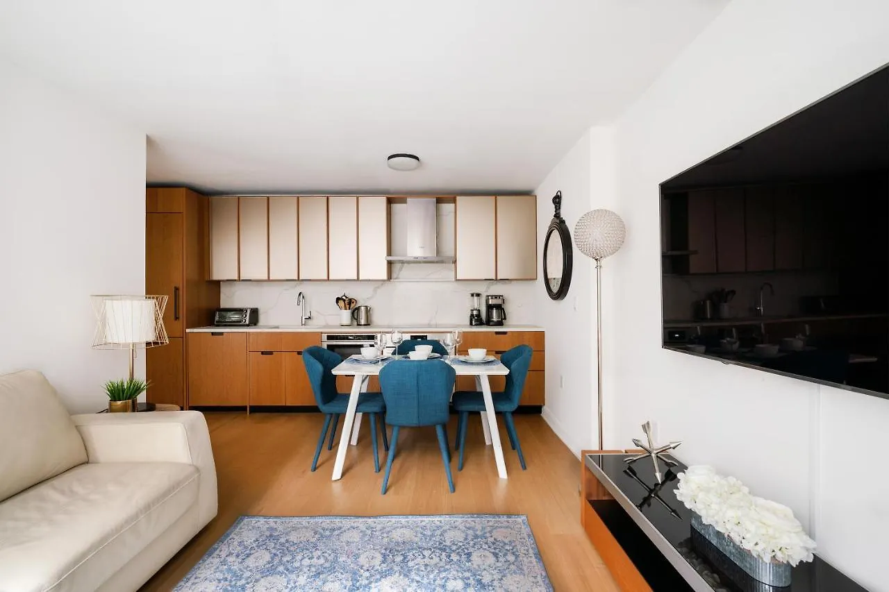 Midtown East 2 Bedroom Нью-Йорк 0*,  США